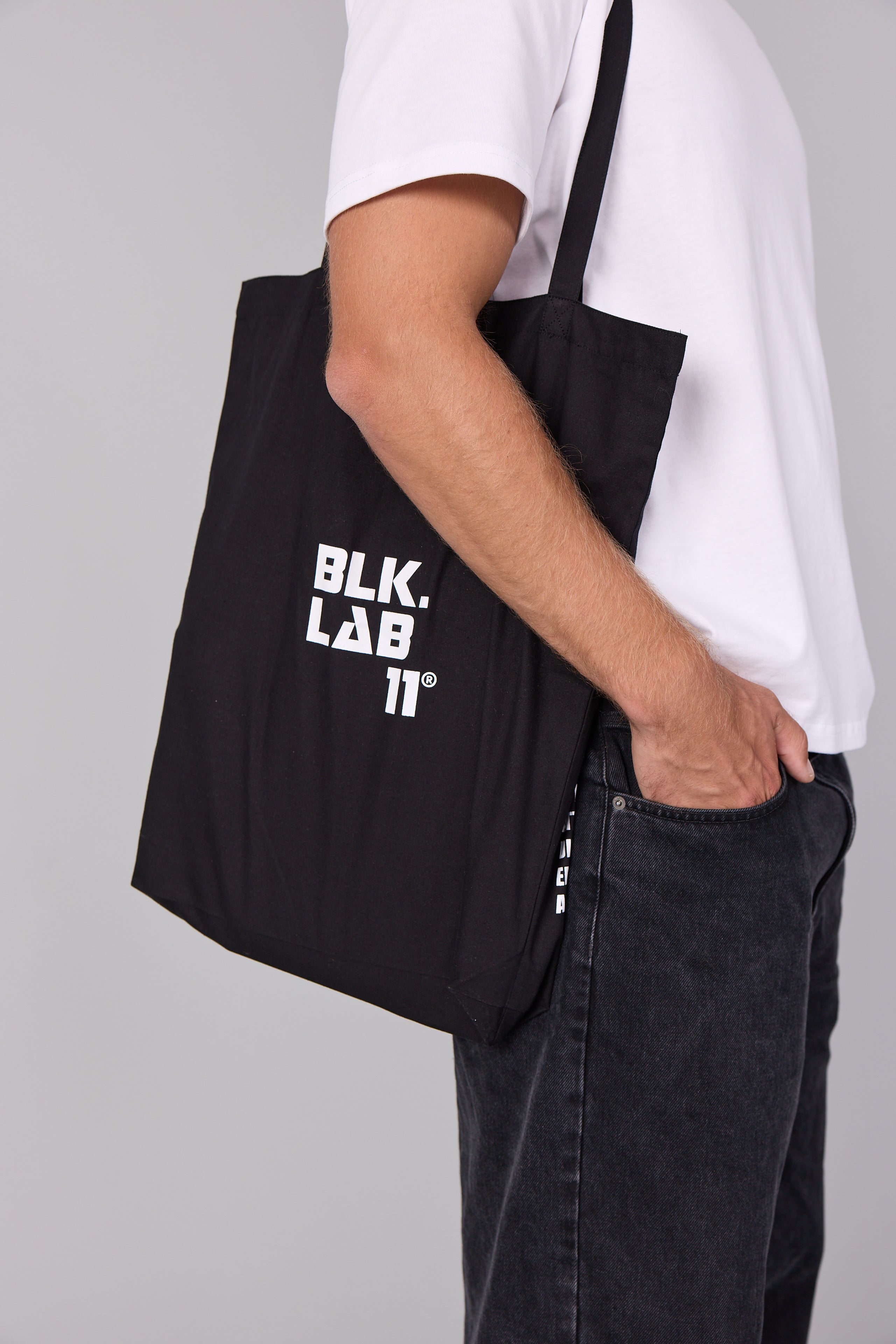 11MENU TOTE BAG