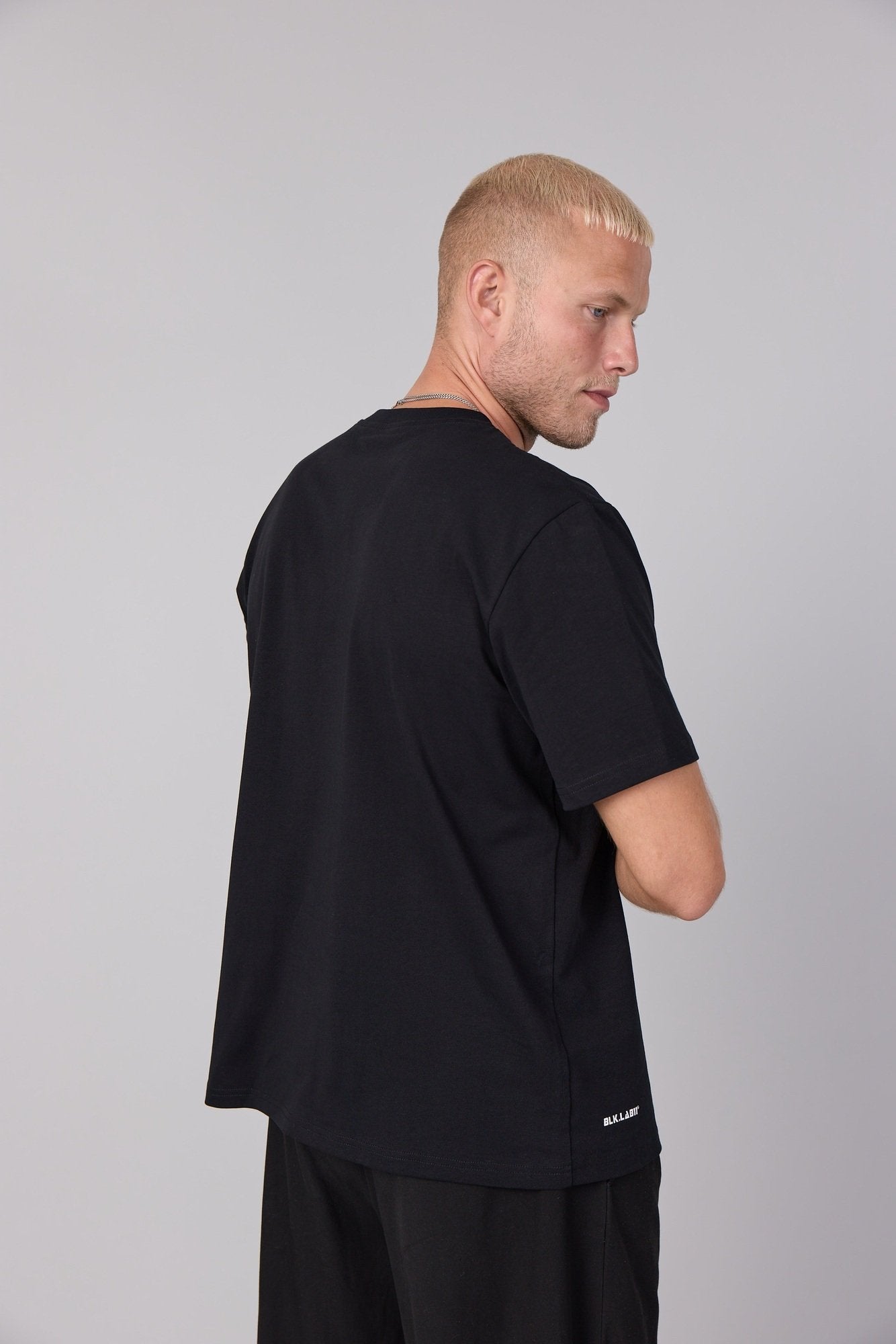 11REFLECT ICON BOX TEE #5